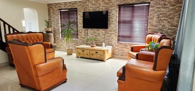 House For Sale in Bayview, Strandfontein